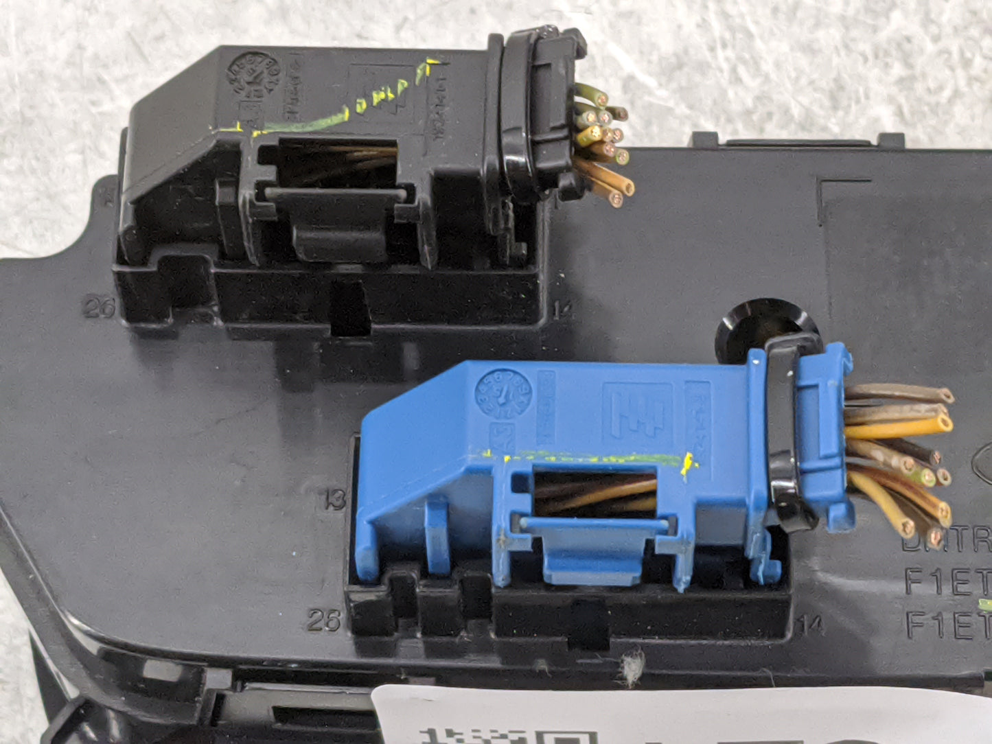 2015-2018 Ford Focus Climate Control Module Temperature AC/Heater Replacement P/N:DMTRA GH70A GRJWA F1ET 18549 Fits OEM Used