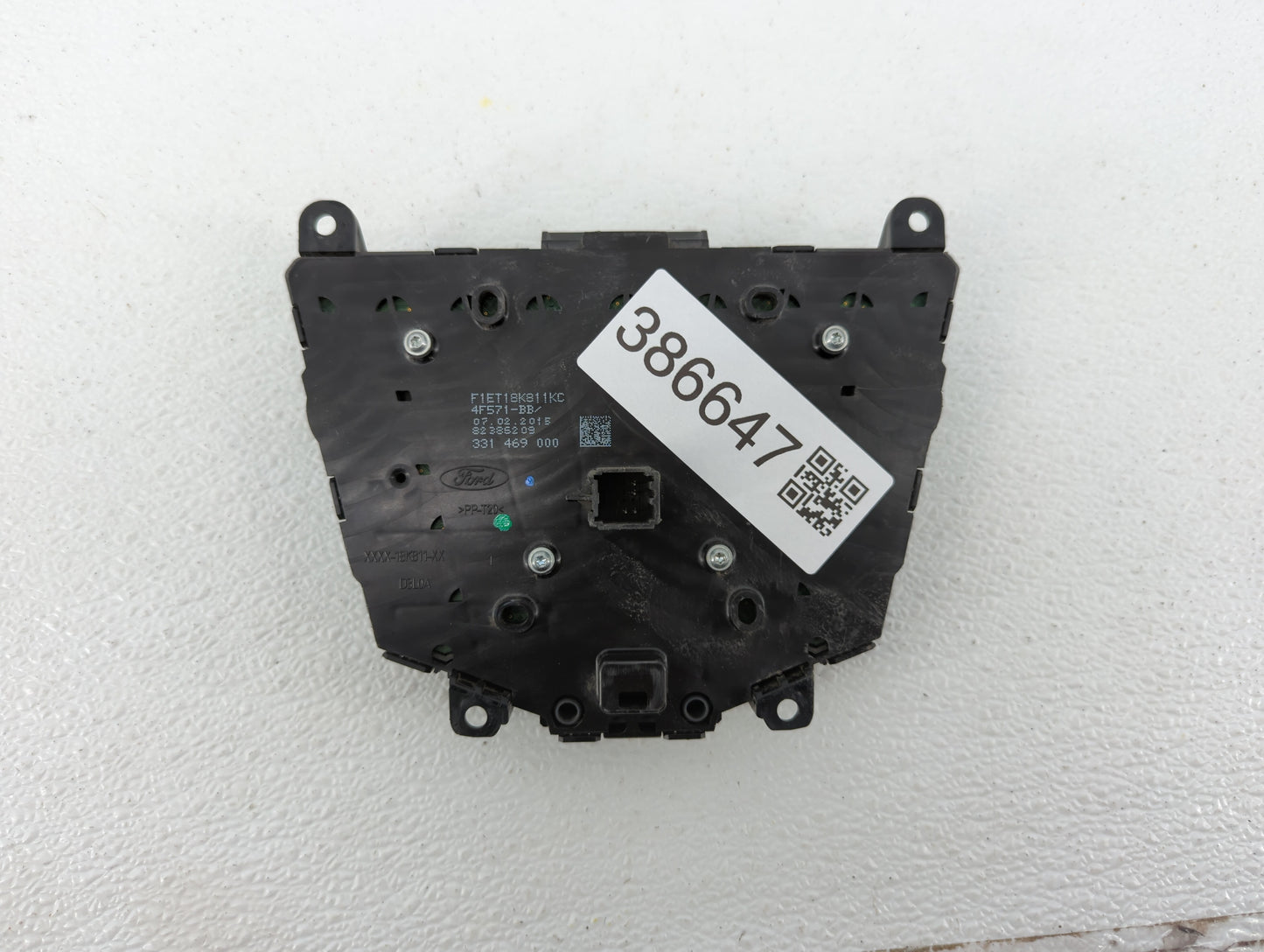 2015-2018 Ford Focus Radio AM FM Cd Player Receiver Replacement P/N:F1ET18K811KC F1ET18K811KD Fits Fits 2015 2016 2017 2018