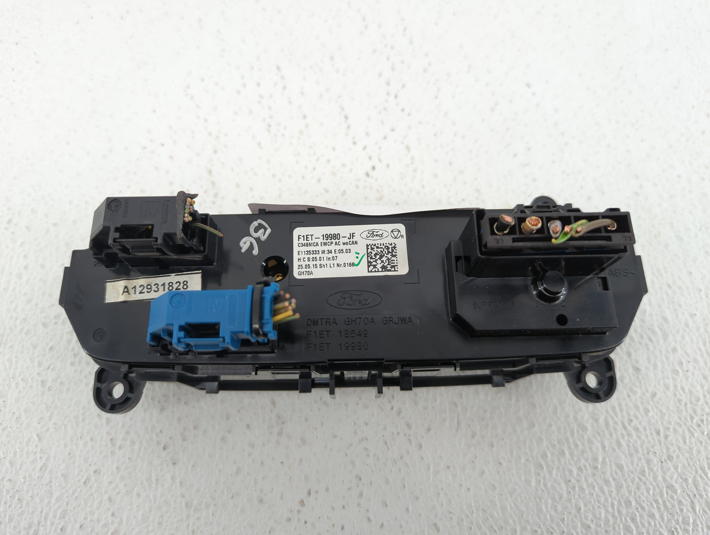 2015-2018 Ford Focus Climate Control Module Temperature AC/Heater Replacement P/N:F1ET-19980-JF Fits Fits 2015 2016 2017 201