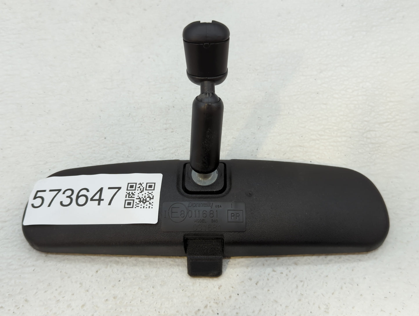 2010-2018 Ford Focus Interior Rear View Mirror Replacement OEM P/N:E8011681 Fits OEM Used Auto Parts - Oemusedautoparts1.com