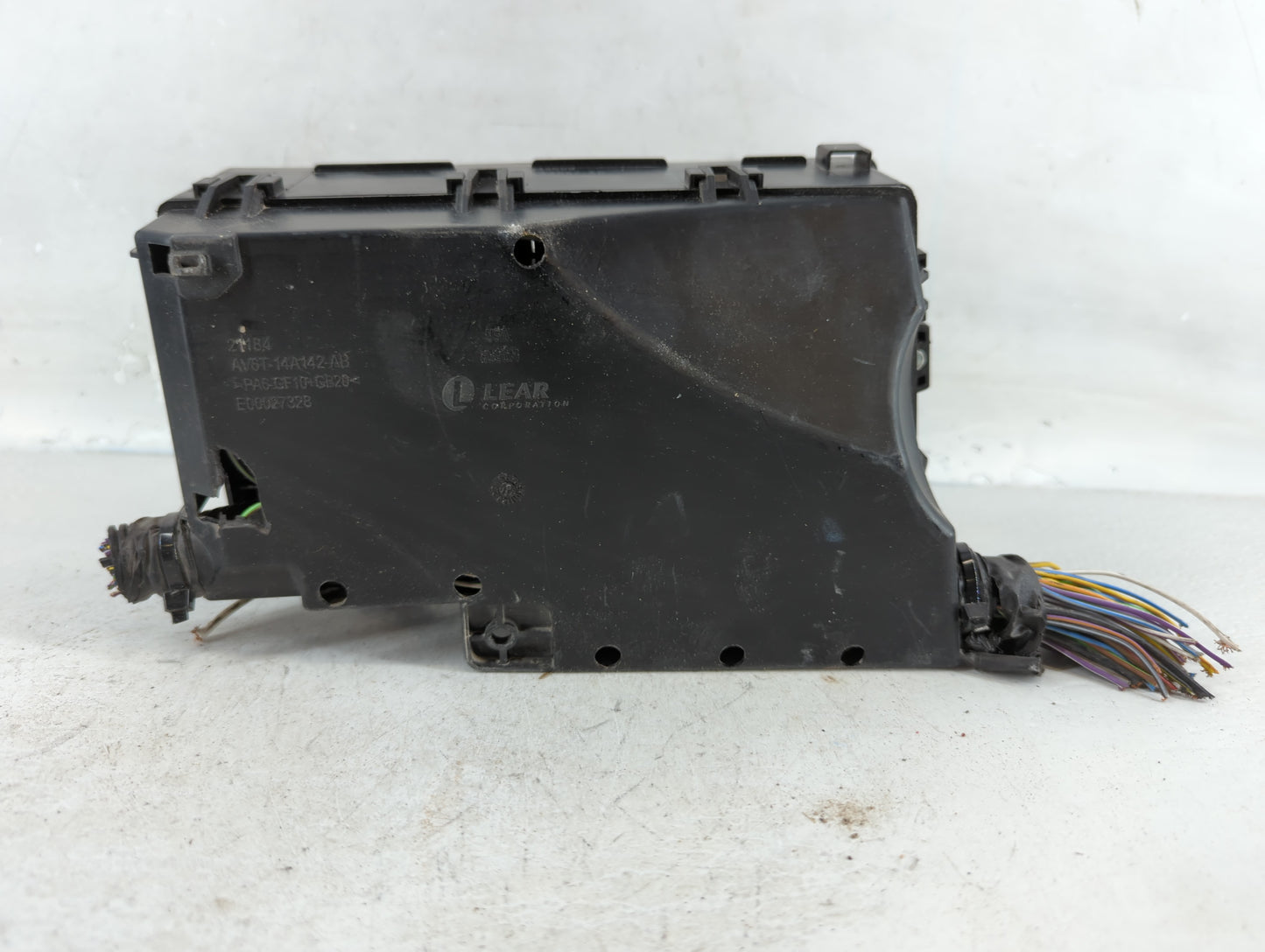 2015 Ford Focus Fusebox Fuse Box Panel Relay Module P/N:AV6T 14A067 AD Fits OEM Used Auto Parts - Oemusedautoparts1.com