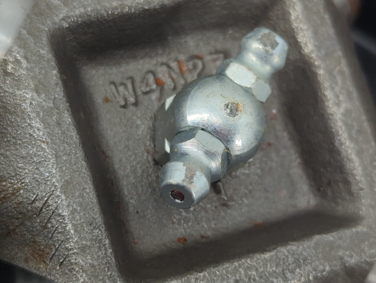 Ford Ford 1416390 - Oemusedautoparts1.com