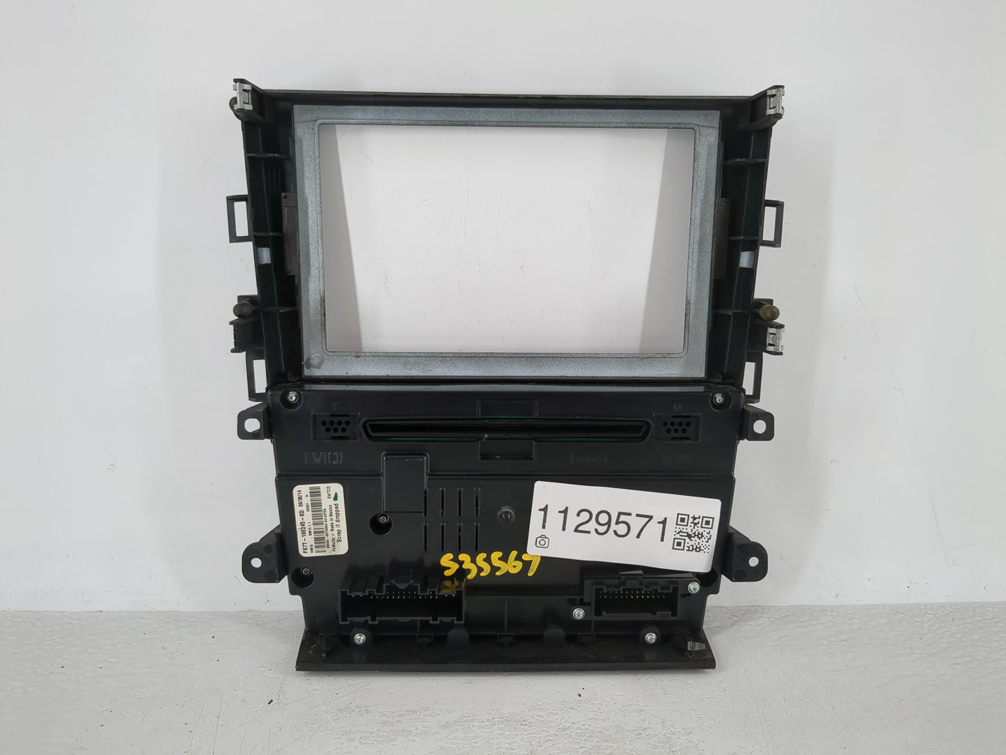 2015 Ford Fusion Radio AM FM Cd Player Receiver Replacement P/N:FS7T-18E245-SD FS7T-18E245-PD Fits OEM Used Auto Parts - Oem