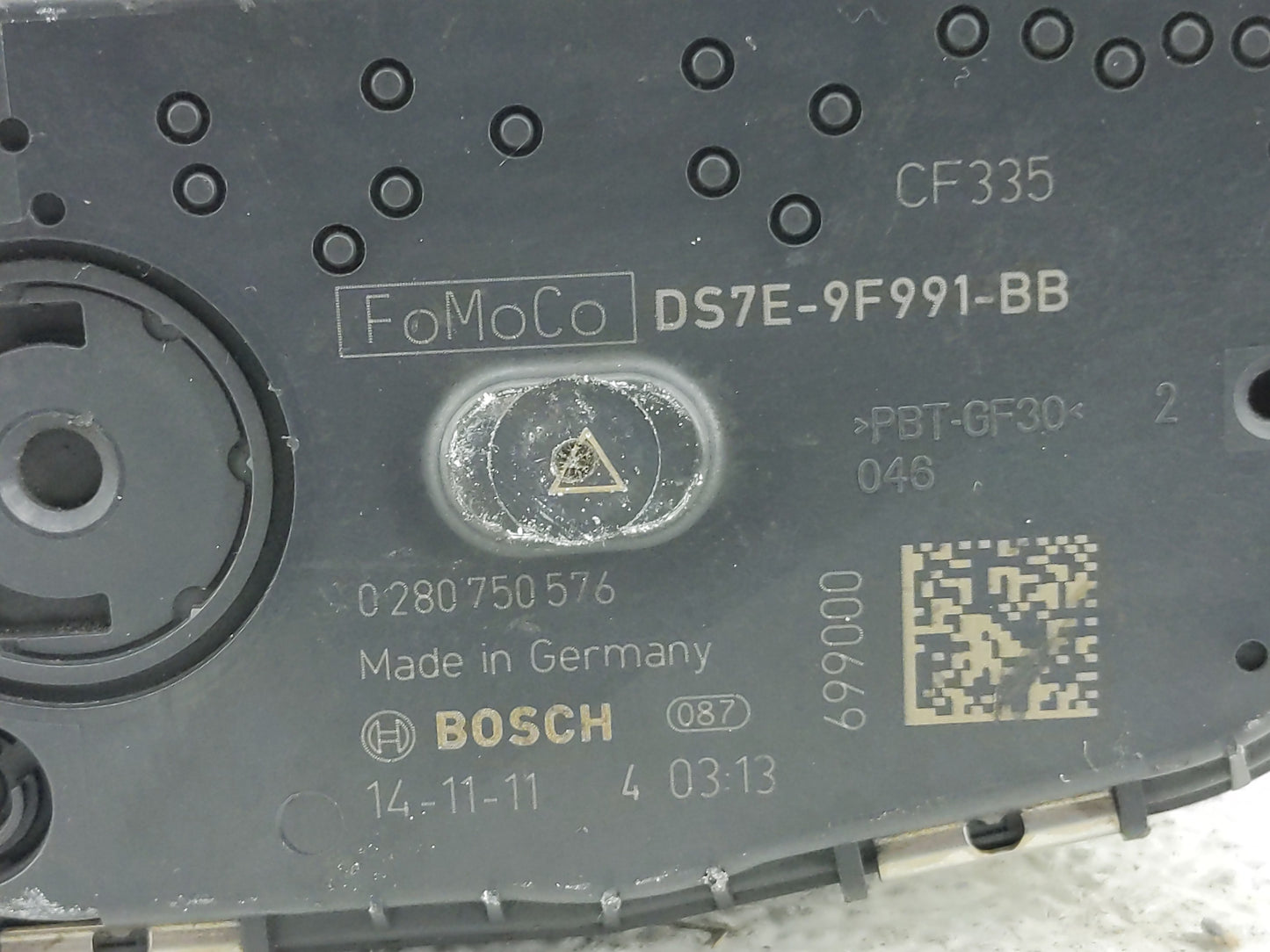 2014-2020 Ford Fusion Throttle Body P/N:DS7E-9F991-BB Fits Fits 2014 2015 2016 2017 2018 2019 2020 2021 2022 OEM Used Auto P