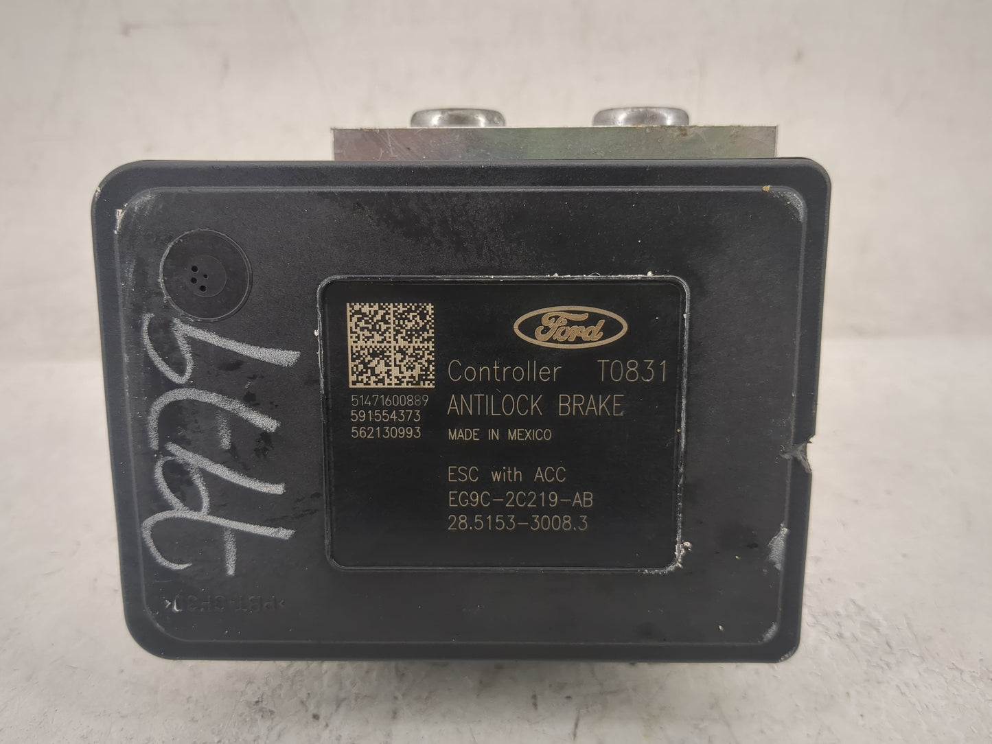 2014-2016 Ford Fusion ABS Pump Control Module Replacement P/N:EG9C-2C405-AD EG9C-2C219-AB, EG9C-2C405-AF Fits Fits 2014 2015