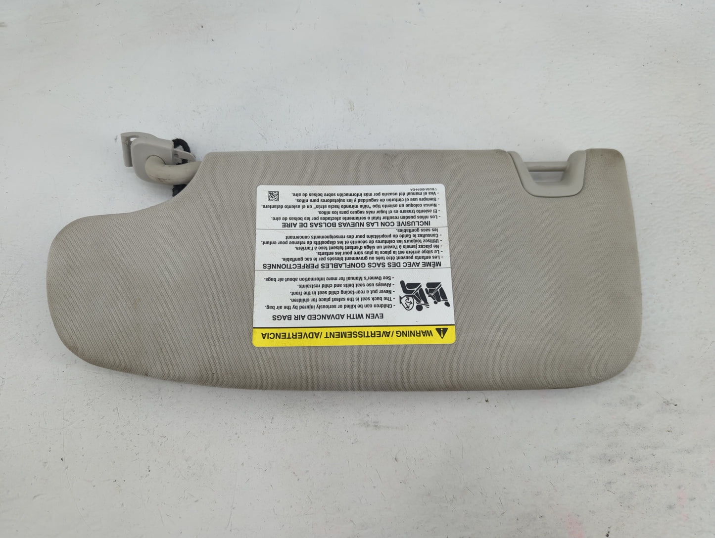 2015-2016 Ford Fusion Sun Visor Shade Replacement Passenger Right Mirror Fits Fits 2015 2016 OEM Used Auto Parts - Oemusedau