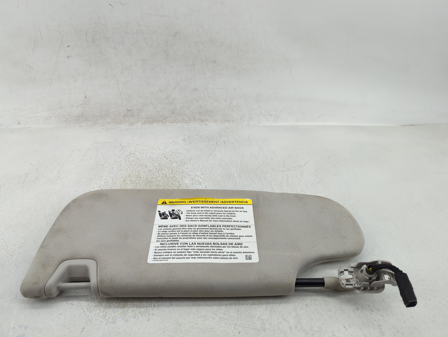 2015-2016 Ford Fusion Sun Visor Shade Replacement Passenger Right Mirror Fits Fits 2015 2016 OEM Used Auto Parts - Oemusedau
