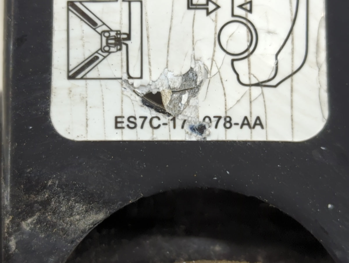 2015 Ford Fusion Spare Scissor Car Jack 1390196 - Oemusedautoparts1.com