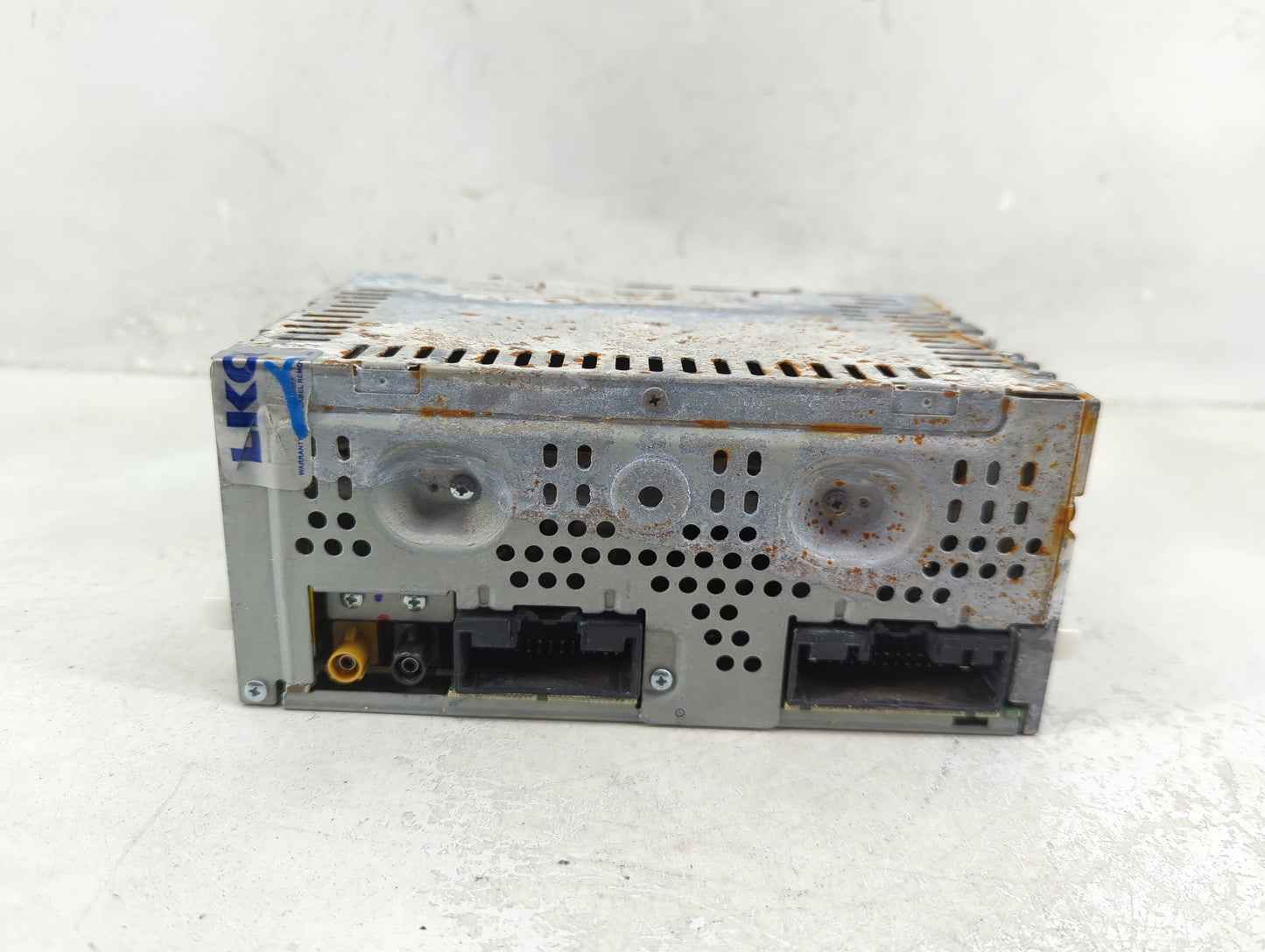 2014-2015 Ford Fusion Radio AM FM Cd Player Receiver Replacement P/N:DS7T-19C107-BM Fits Fits 2014 2015 OEM Used Auto Parts