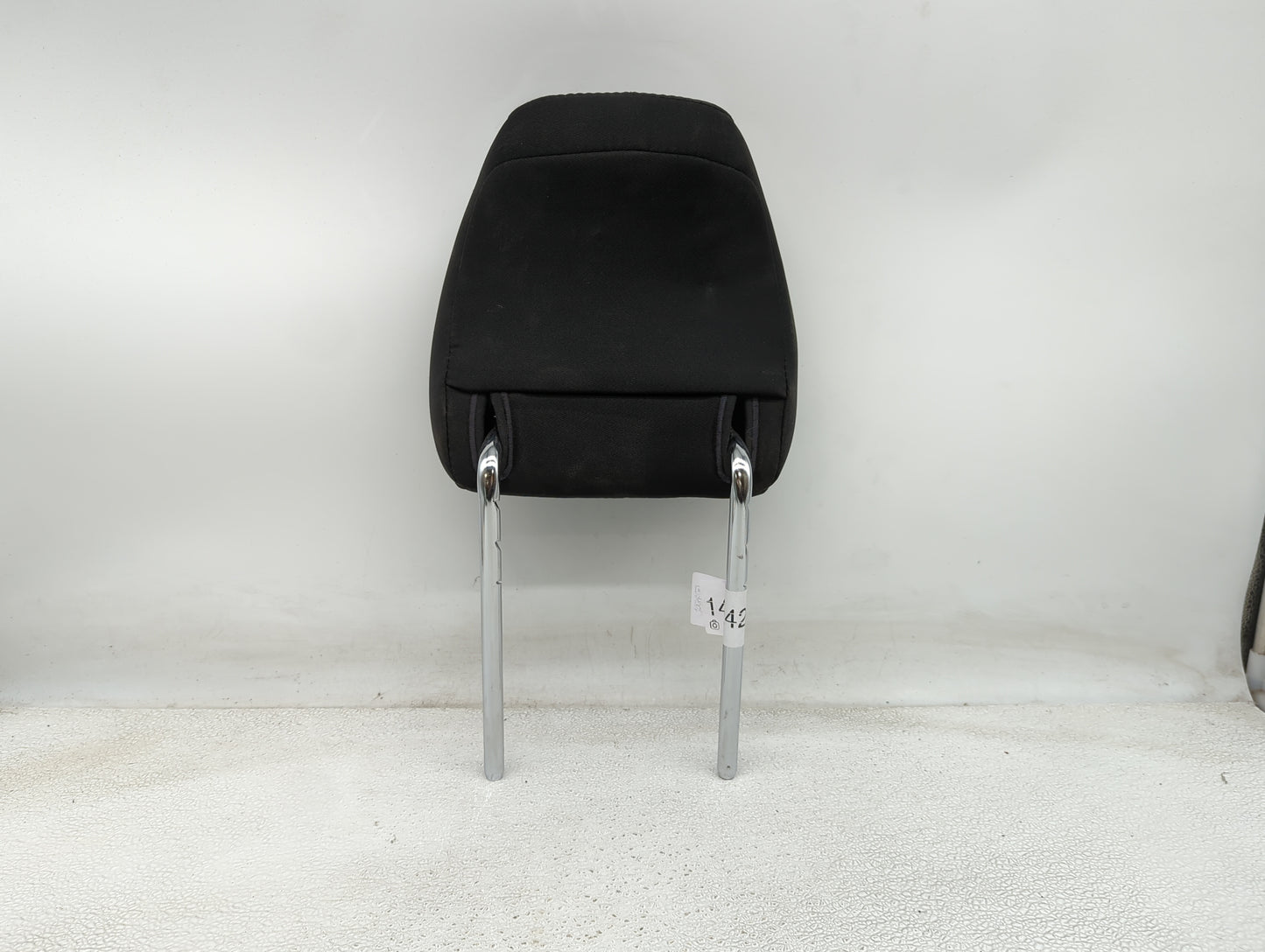 2015 Ford Fusion Headrest Head Rest Front Driver Seat Black - Oemusedautoparts1.com