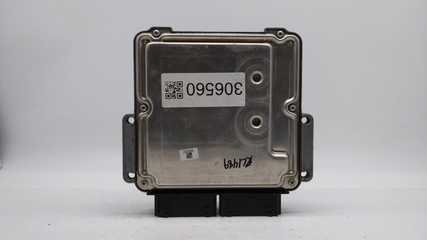 2015 Ford Fusion PCM Engine Control Computer ECU ECM PCU OEM P/N:FS7A-12A650-AUC FS7A-12A650-AYC, FS7A-12A50-AVC Fits OEM Us