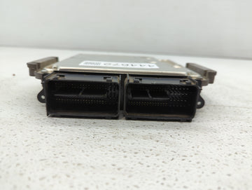 2015 Ford Fusion PCM Engine Control Computer ECU ECM PCU OEM P/N:FS7A-12A650-AVC FS7A-12A650-AXC, FS7A-12A650-AUC Fits OEM Used Auto Parts
