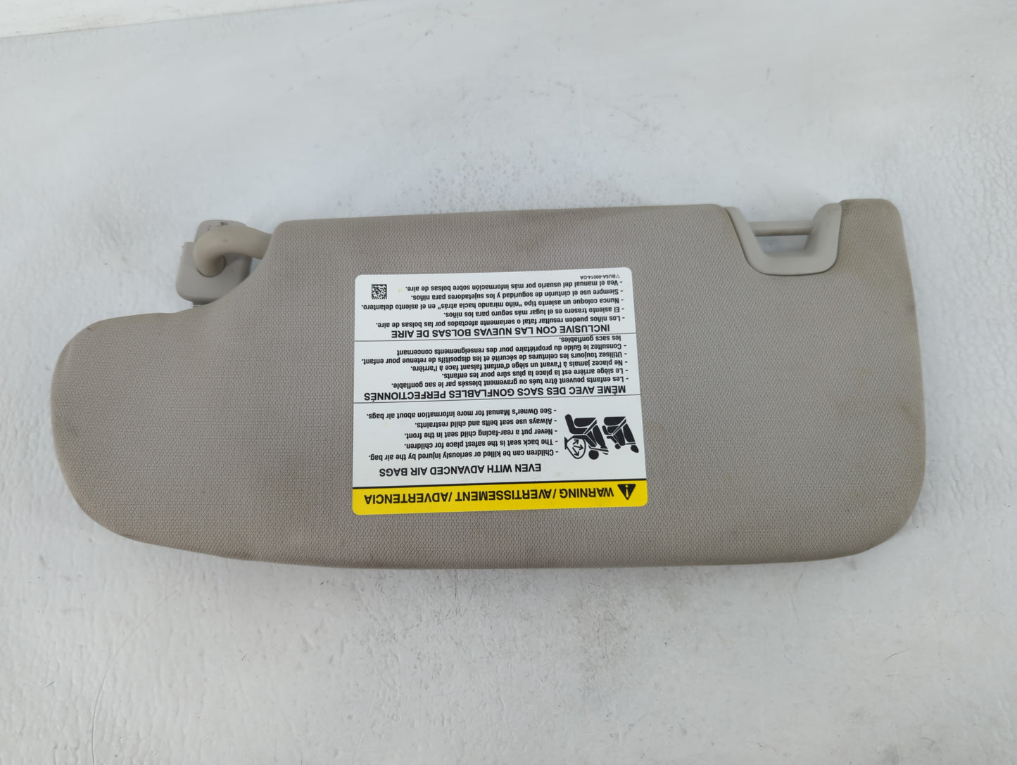 2015-2016 Ford Fusion Sun Visor Shade Replacement Passenger Right Mirror Fits Fits 2015 2016 OEM Used Auto Parts - Oemusedau