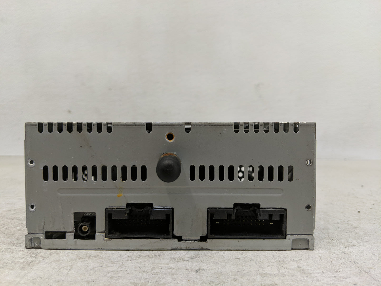 2015-2016 Ford Mustang Radio AM FM Cd Player Receiver Replacement P/N:FR3T-19C107-JJ FR3T-18E243-BG Fits Fits 2015 2016 OEM