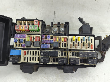 2015 Ford Mustang Fusebox Fuse Box Panel Relay Module P/N:GU5-14B192-GA Fits OEM Used Auto Parts