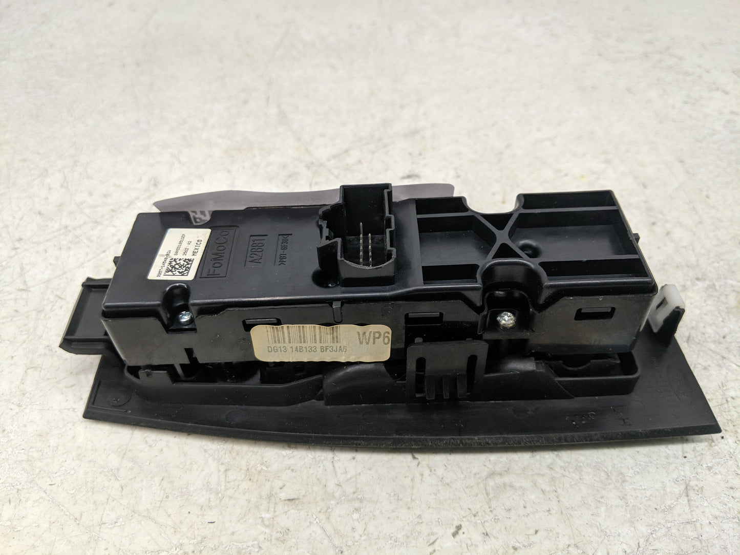 2013-2019 Ford Taurus Master Power Window Switch Replacement Driver Side Left P/N:DG13 14B133 BF3JA6 Fits OEM Used Auto Part