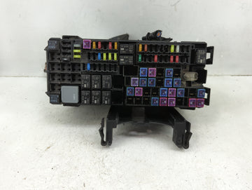 2013-2016 Ford Taurus Fusebox Fuse Box Panel Relay Module P/N:DG1T-14A003-BA Fits Fits 2013 2014 2015 2016 OEM Used Auto Parts