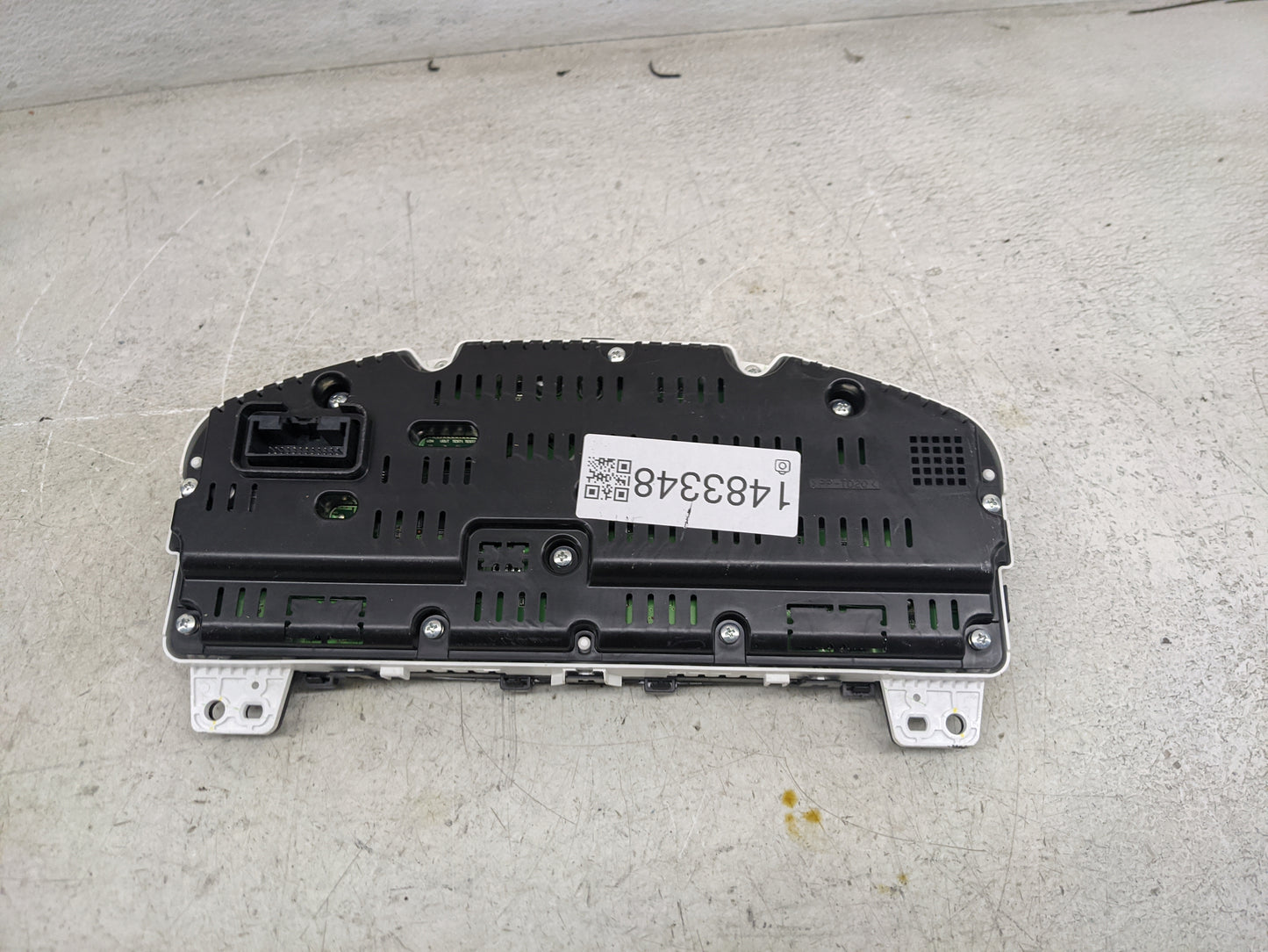 2015 Ford Taurus Instrument Cluster Speedometer Gauges P/N:FG1T-10849-EB MX257480-1711, G8VTA Miles: Fits OEM Used Auto Part