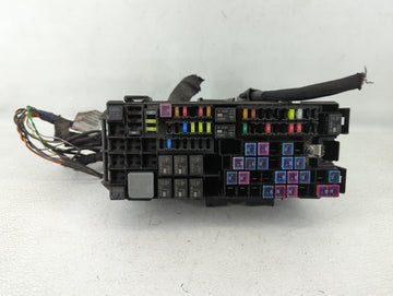 2013-2016 Ford Taurus Fusebox Fuse Box Panel Relay Module P/N:DG1T-14A003-BA Fits Fits 2013 2014 2015 2016 OEM Used Auto Parts