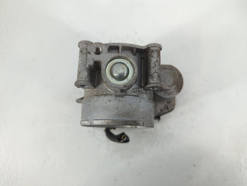 2015-2019 Ford Transit-250 Throttle Body P/N:PBT-GF20-GS20 DA929200151 Fits Fits 2011 2012 2013 2014 2015 2016 2017 2018 2019 OEM Used Auto Parts