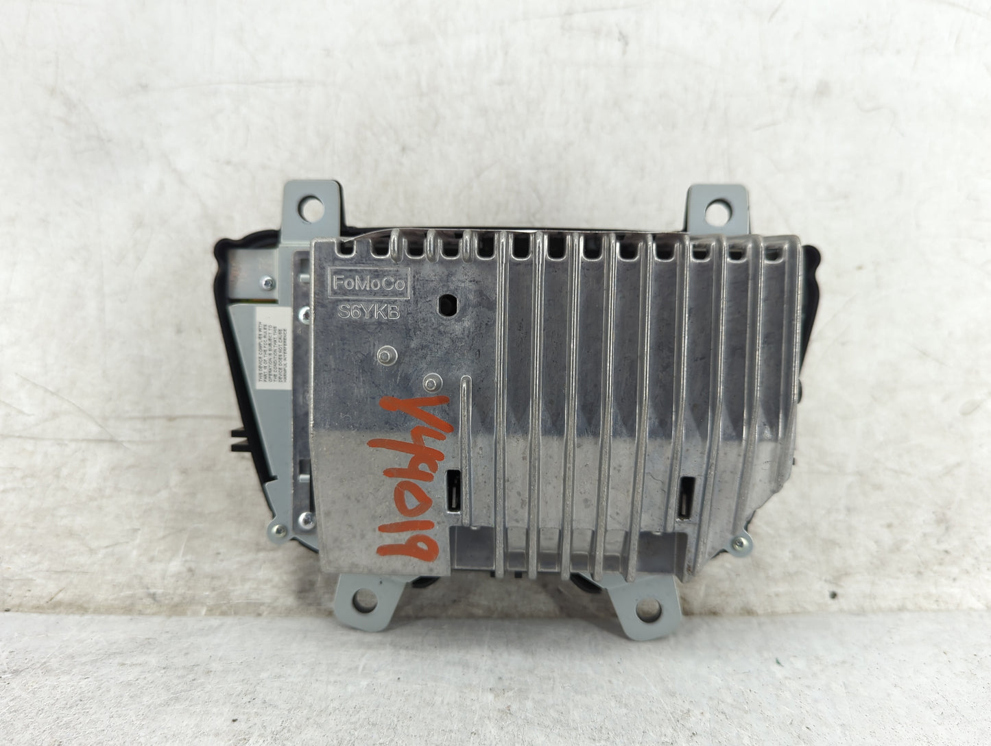2015 Ford Transit 150 Radio AM FM Cd Player Receiver Replacement P/N:CK4T-18K810-AH A12871782 Fits OEM Used Auto Parts - Oem