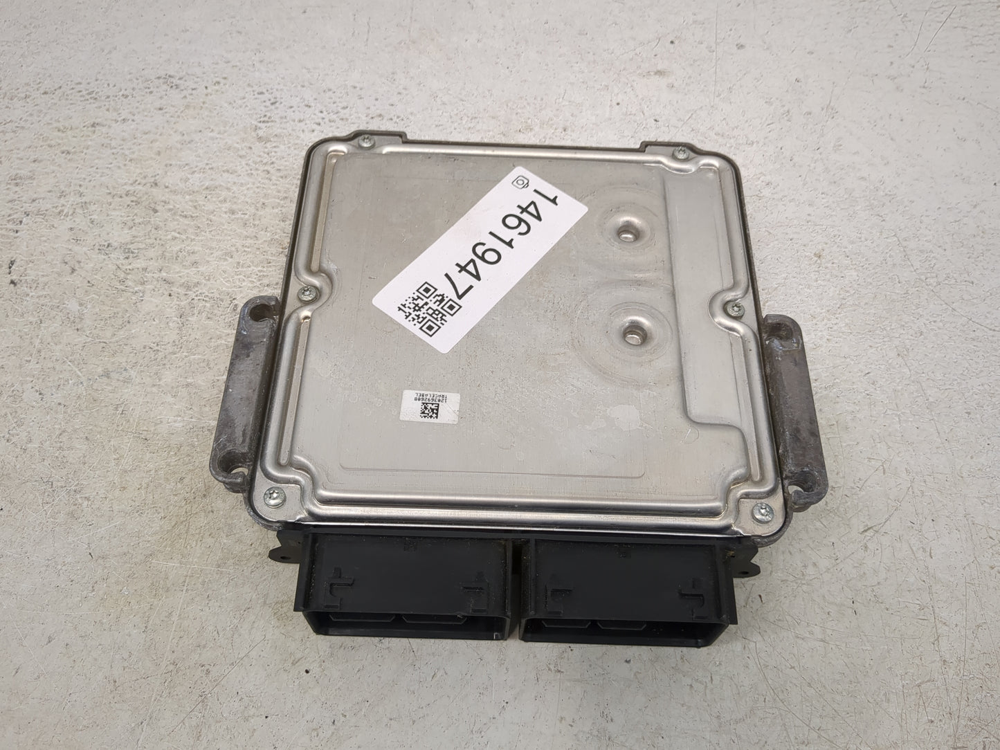 2015 Ford Transit 250 PCM Engine Control Computer ECU ECM PCU OEM P/N:FK4A-12A650-JA DK4A-12B684-BA Fits OEM Used Auto Parts