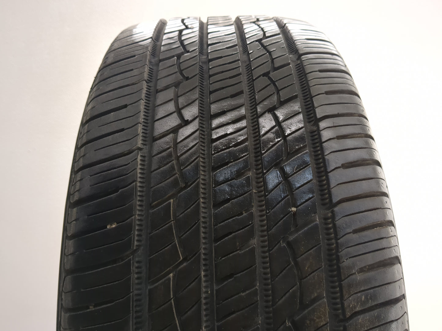 Used Tire 215/55R16 CONTINENTAL CONTROL CONTACT TOUR A/S PLUS 97H - 7.5/32 - Oemusedautoparts1.com