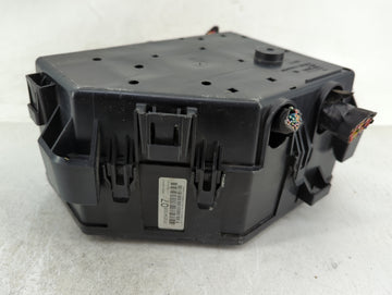 2015-2017 Gmc Acadia Fusebox Fuse Box Panel Relay Module P/N:23436807 Fits Fits 2015 2016 2017 OEM Used Auto Parts