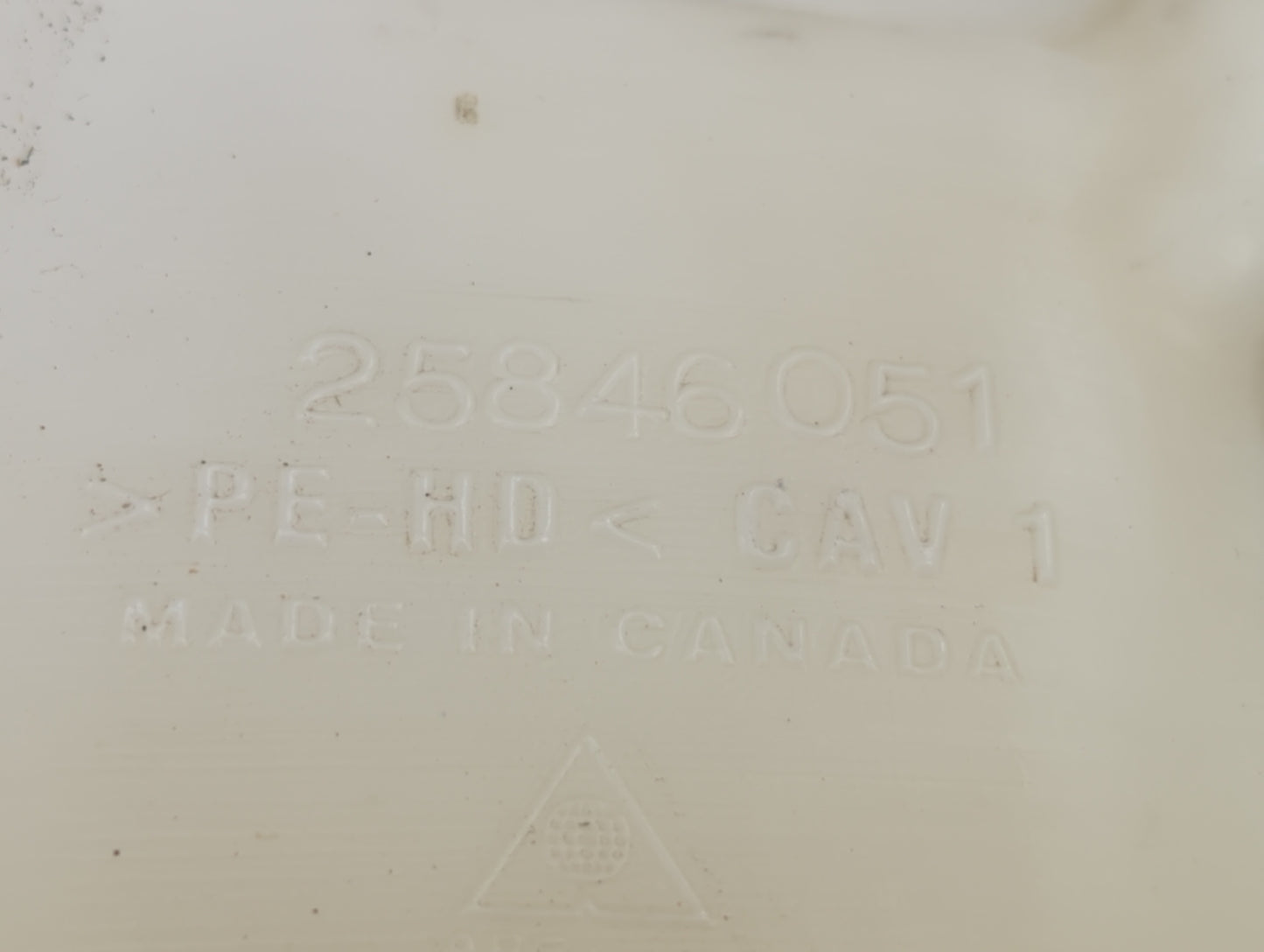 2007-2017 Gmc Acadia Radiator Coolant Overflow Expansion Tank Bottle - Oemusedautoparts1.com