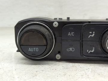 2014-2016 Gmc Sierra 1500 Climate Control Module Temperature AC/Heater Replacement P/N:815372982 23486616 Fits Fits 2014 2015 2016 OEM Used Auto Parts