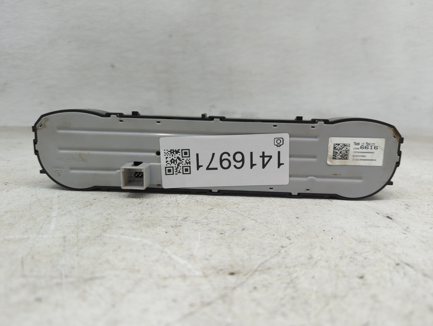 2014-2016 Gmc Sierra 1500 Climate Control Module Temperature AC/Heater Replacement P/N:815372982 23486616 Fits Fits 2014 201