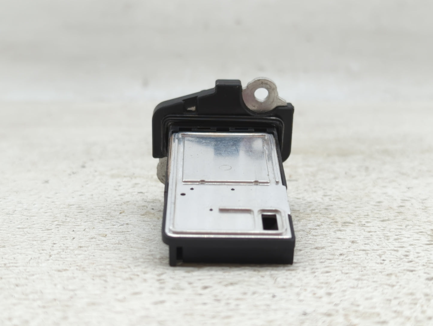 2014-2019 Gmc Sierra 1500 Mass Air Flow Meter Maf - Oemusedautoparts1.com