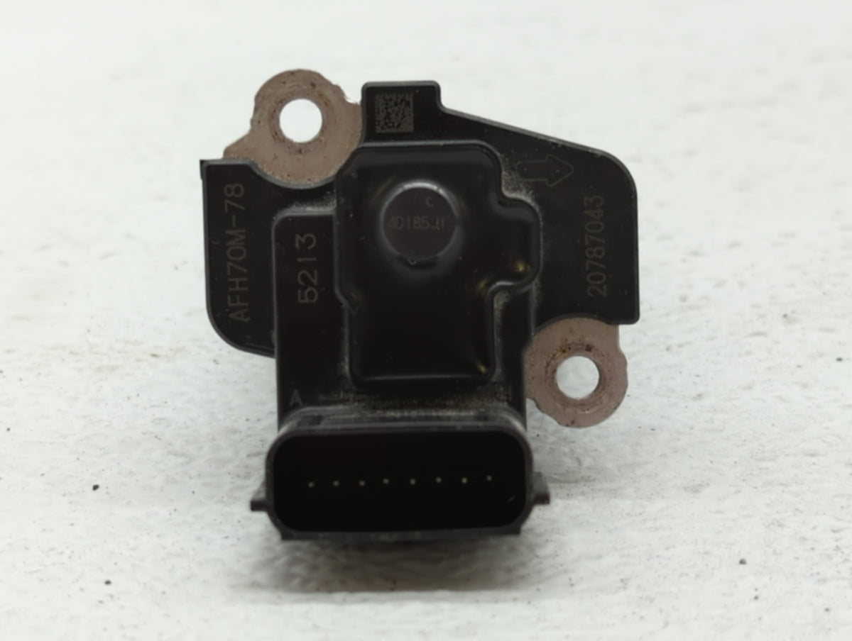 2014-2019 Gmc Sierra 1500 Mass Air Flow Meter Maf Sensor 555459 - Oemusedautoparts1.com