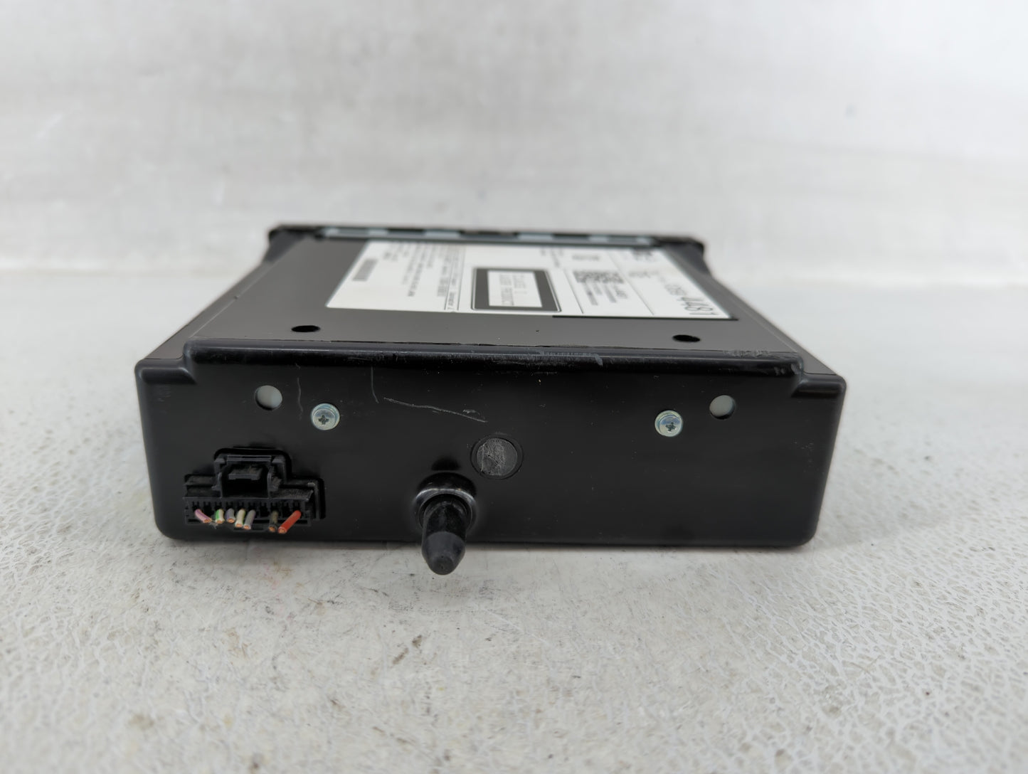 2015-2019 Gmc Sierra 2500 Radio AM FM Cd Player Receiver Replacement P/N:13594481 Fits Fits 2015 2016 2017 2018 2019 2020 OE