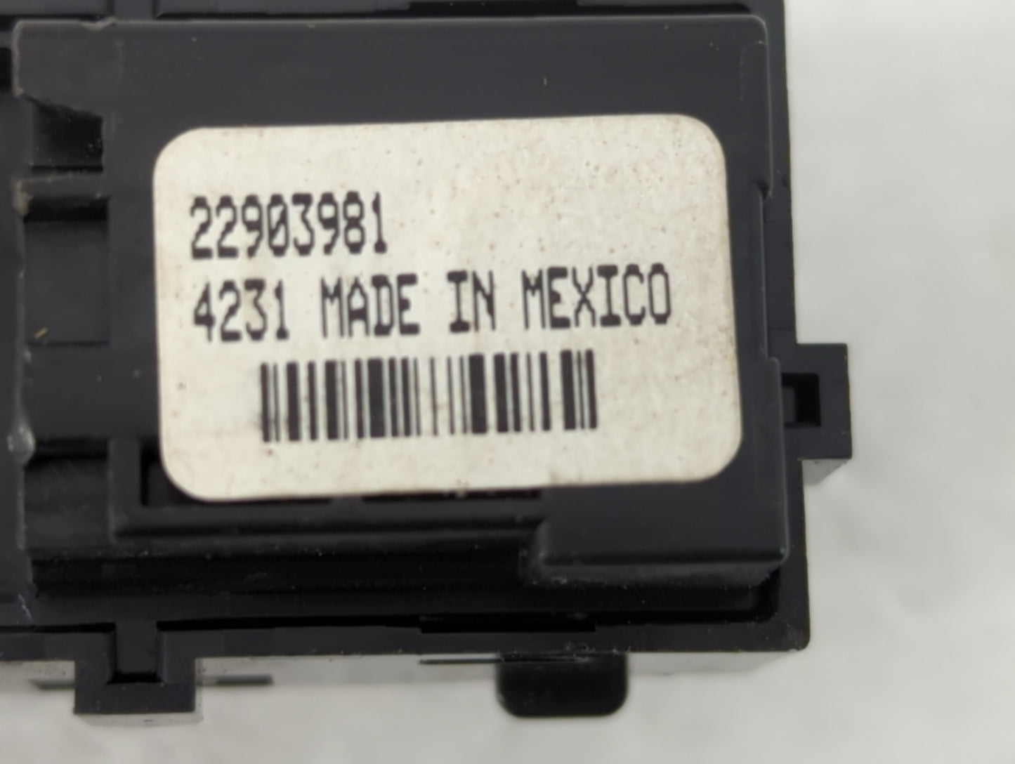 2010-2017 Gmc Terrain Master Power Window Switch Replacement Driver Side Left P/N:22903981 Fits OEM Used Auto Parts - Oemuse