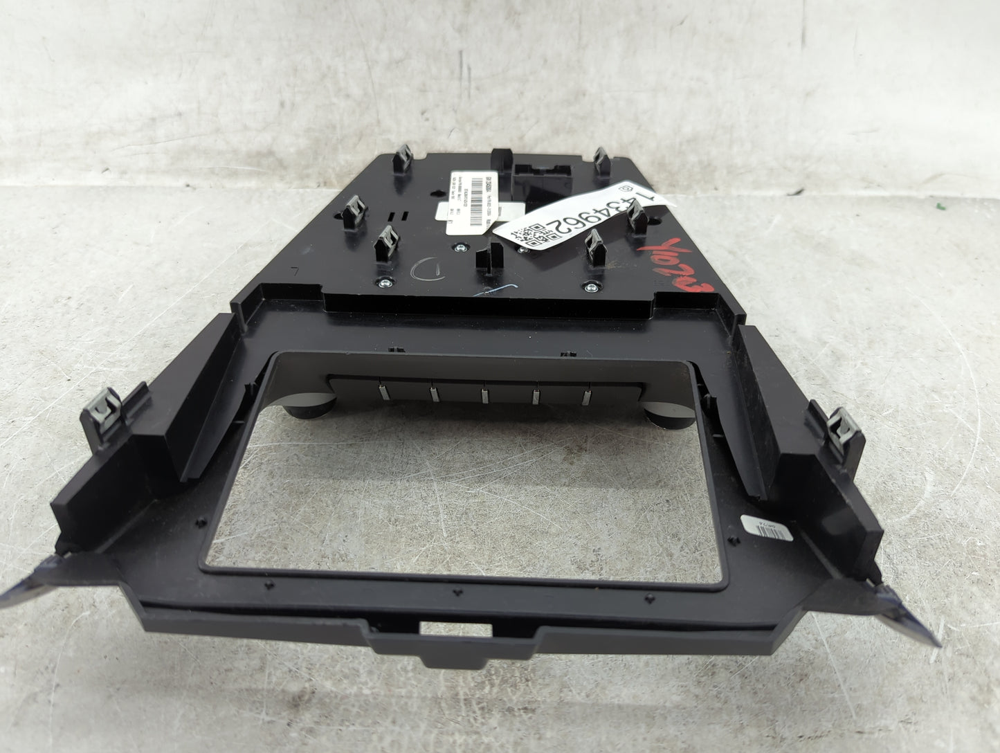 2012-2015 Gmc Terrain Radio Control Panel - Oemusedautoparts1.com