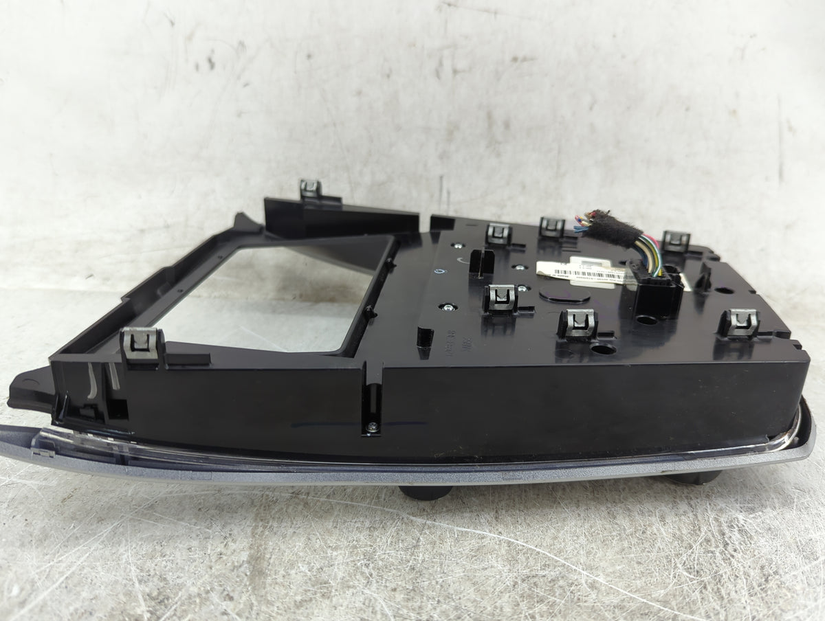 2014-2015 Gmc Terrain Radio Control Panel Silver - Oemusedautoparts1.com
