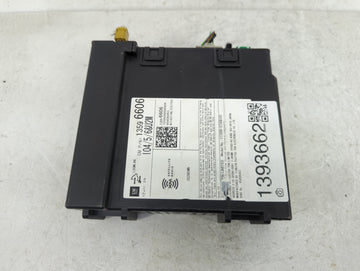 2015 Gmc Yukon Radio AM FM Cd Player Receiver Replacement P/N:13596606 Fits OEM Used Auto Parts