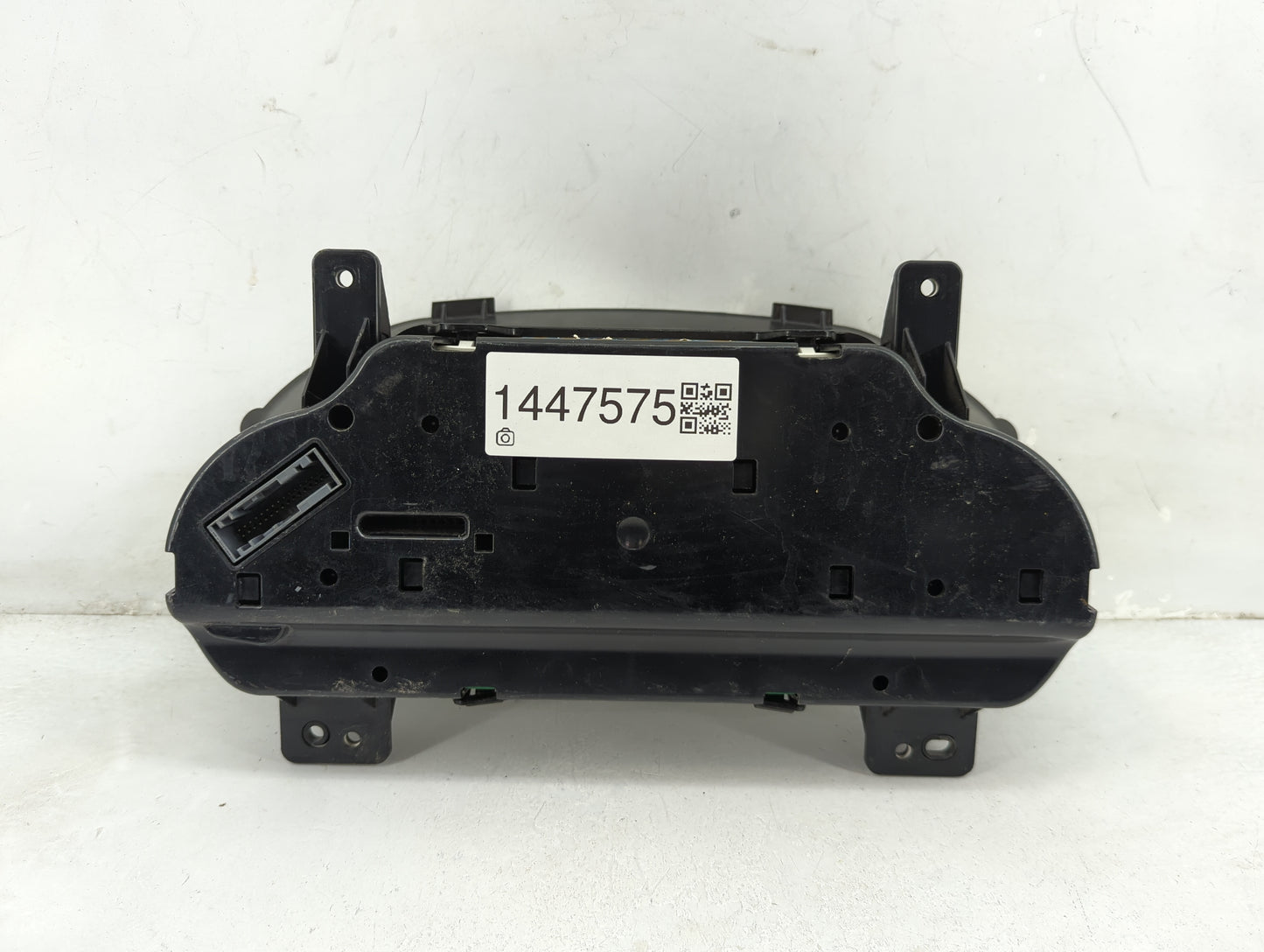 2015 Gmc Yukon Instrument Cluster Speedometer Gauges P/N:23448523 7110500000000X, 812812097, 1114119BA265SZH0 Fits Fits 2016