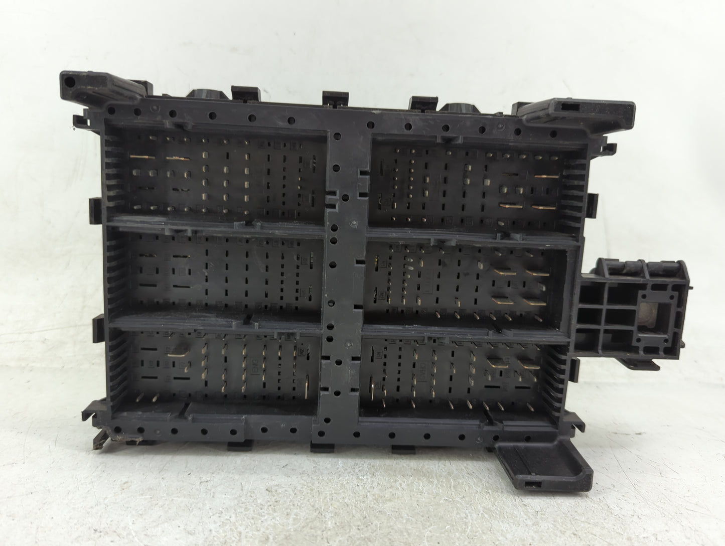 2015 Gmc Yukon Xl 1500 Fusebox Fuse Box Panel Relay Module P/N:23227061 Fits Fits 2016 2017 2018 2019 2020 OEM Used Auto Par
