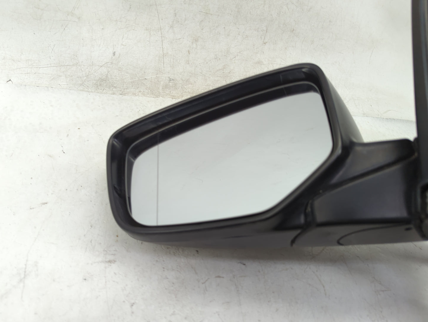 2013-2017 Honda Accord Driver Side View Mirror - Left Door Mirror OEM Used - Oemusedautoparts1.com