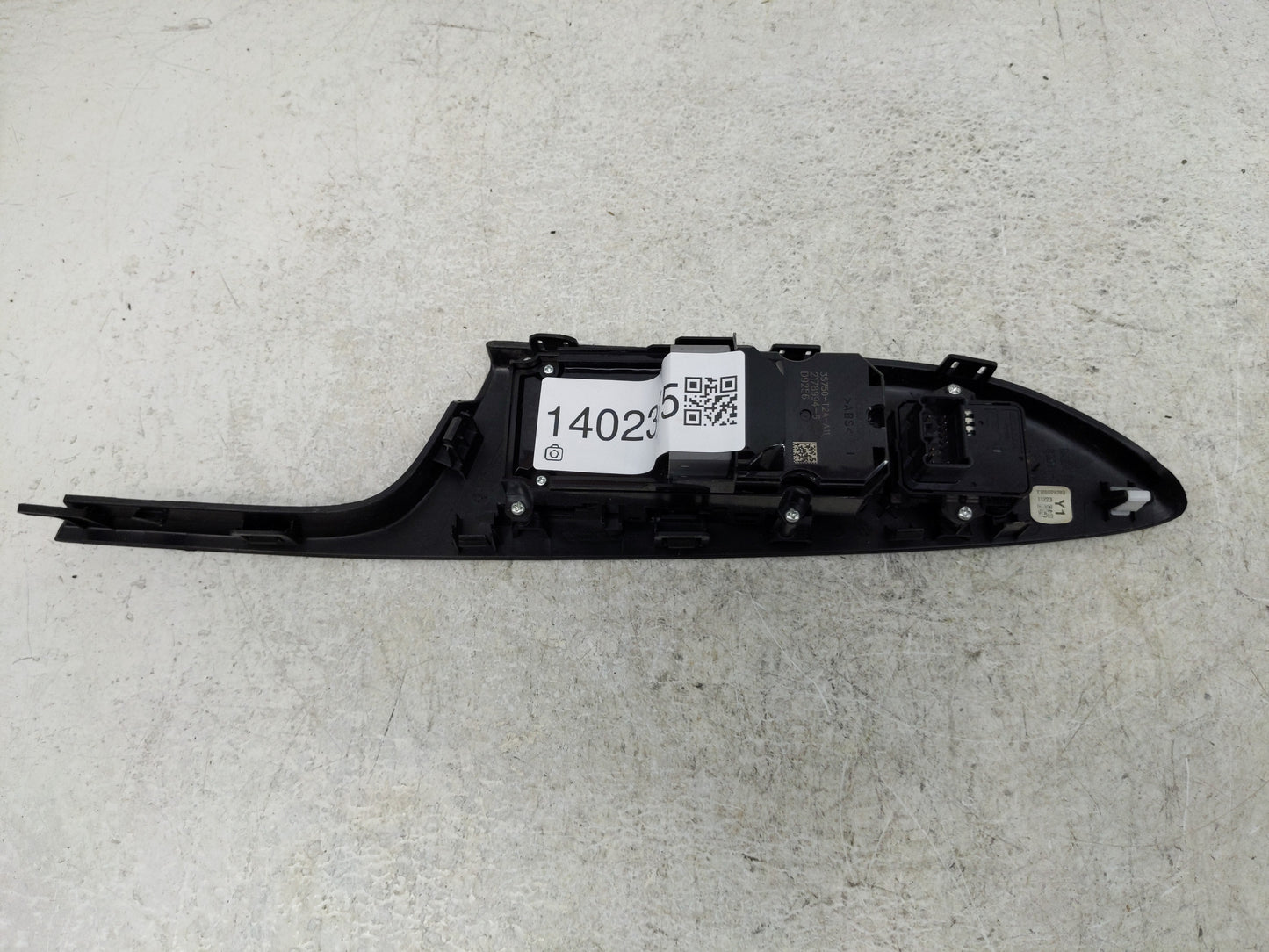 2013-2017 Honda Accord Master Power Window Switch Replacement Driver Side Left P/N:2178994-6 35750-T2A-A11 Fits OEM Used Aut