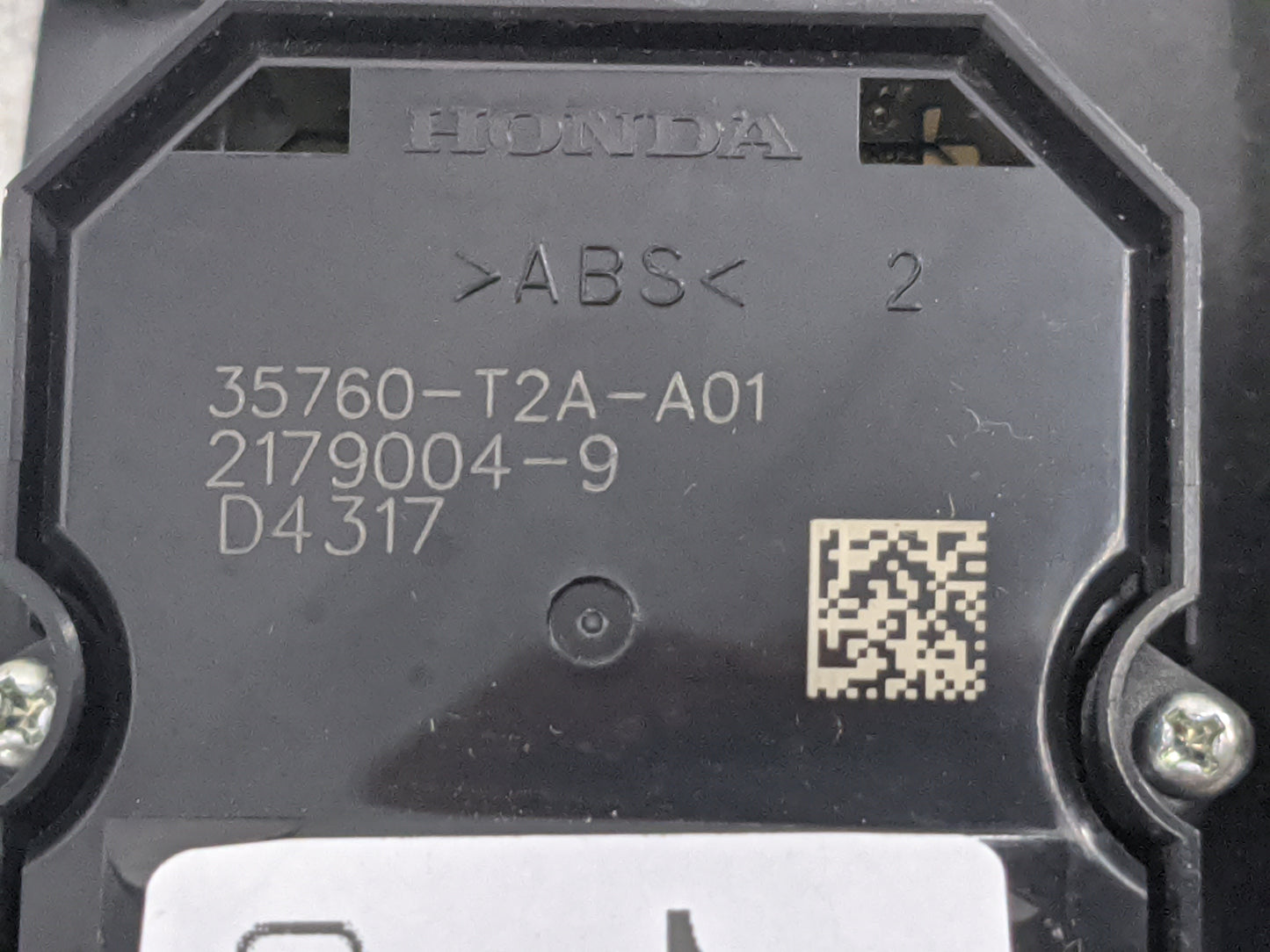 2013-2017 Honda Accord Passenger Right Power Window Switch 35760-t2a-a01 - Oemusedautoparts1.com