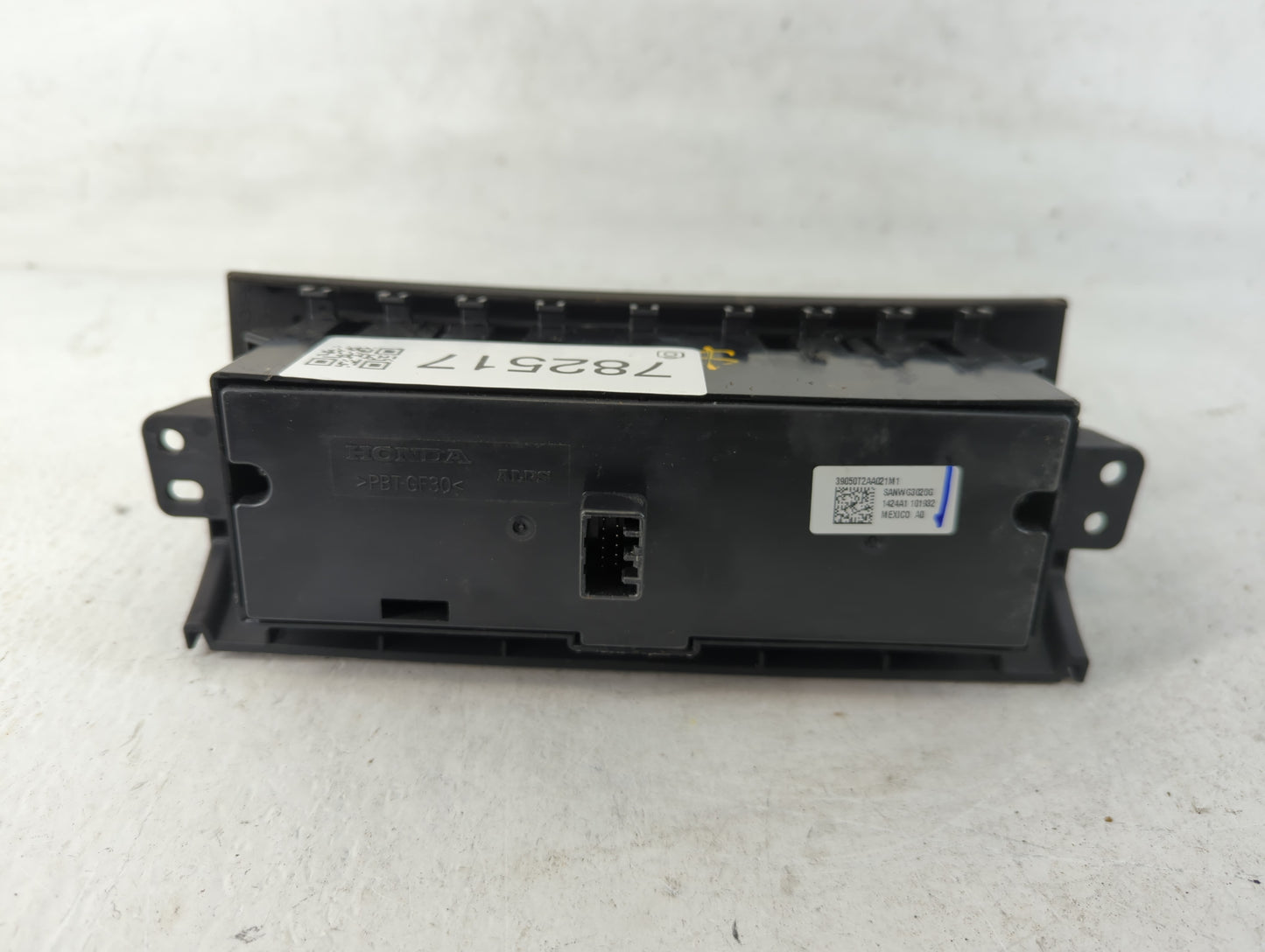 2013-2015 Honda Accord Radio AM FM Cd Player Receiver Replacement P/N:39050T2AA021M1 Fits Fits 2013 2014 2015 OEM Used Auto