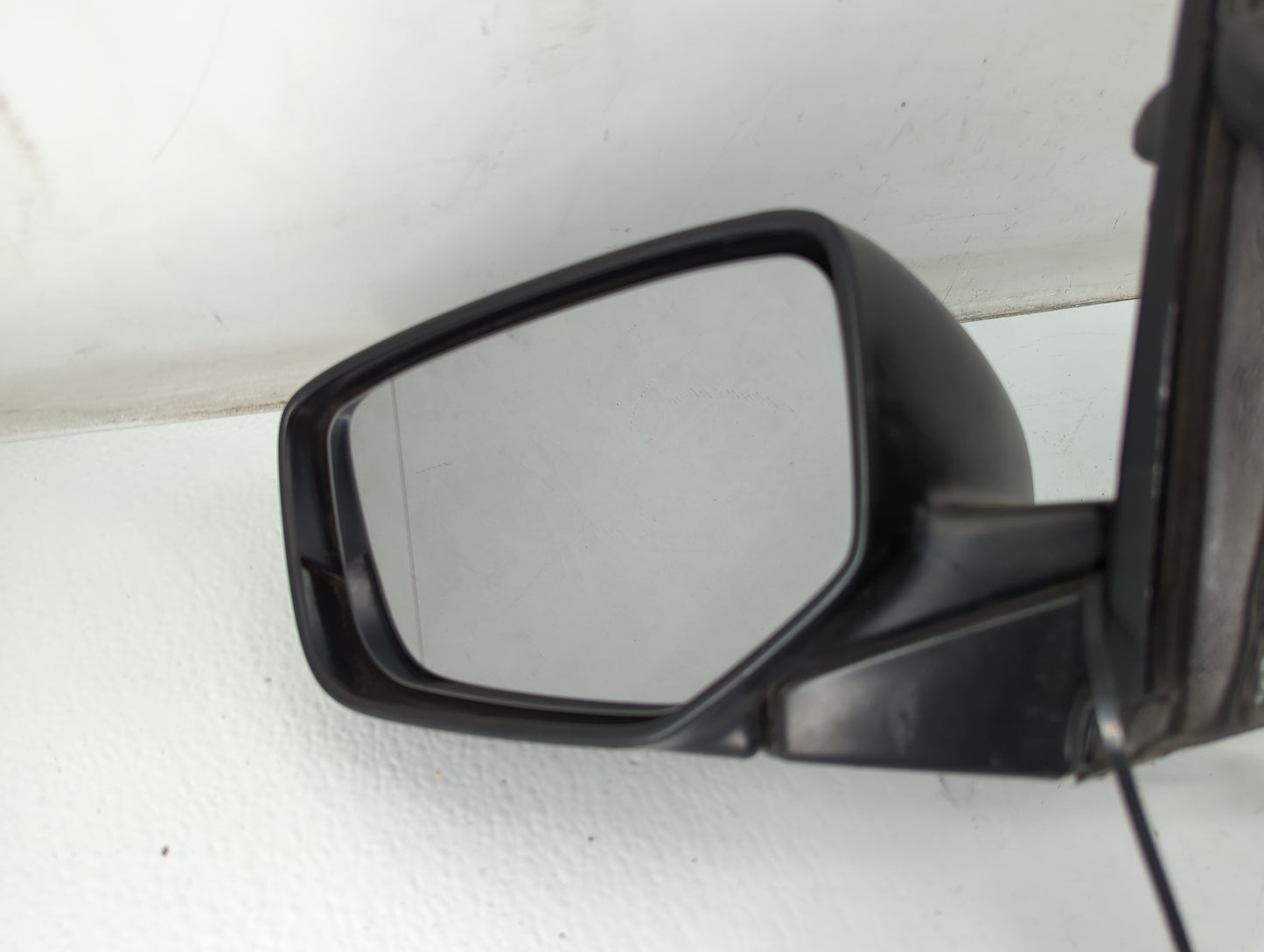 2013-2017 Honda Accord Driver Side View Mirror - Left Door Mirror OEM Used - Oemusedautoparts1.com