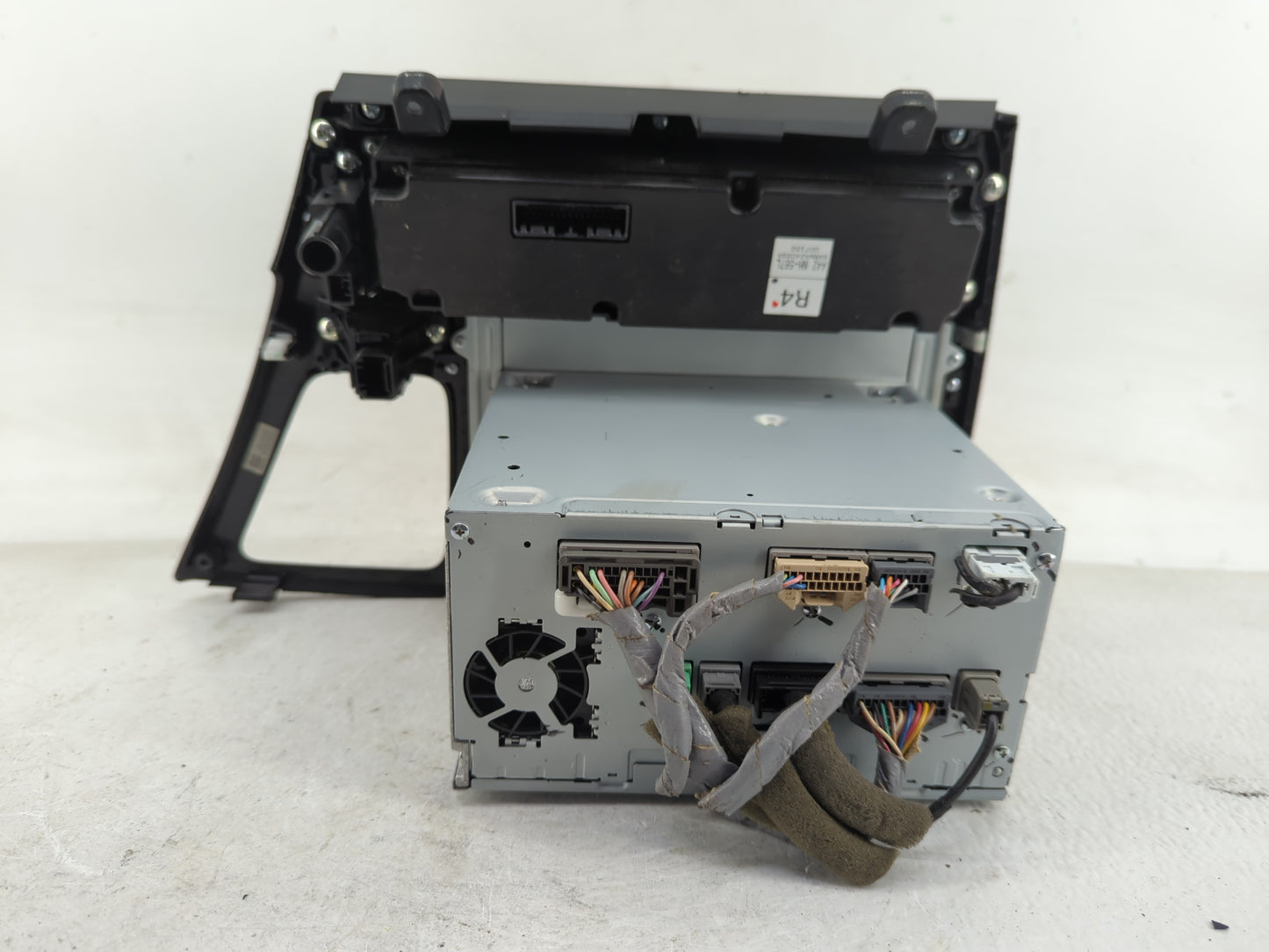 2014-2015 Honda Civic Radio AM FM Cd Player Receiver Replacement P/N:NR-241UH4CC00-T Fits Fits 2014 2015 OEM Used Auto Parts