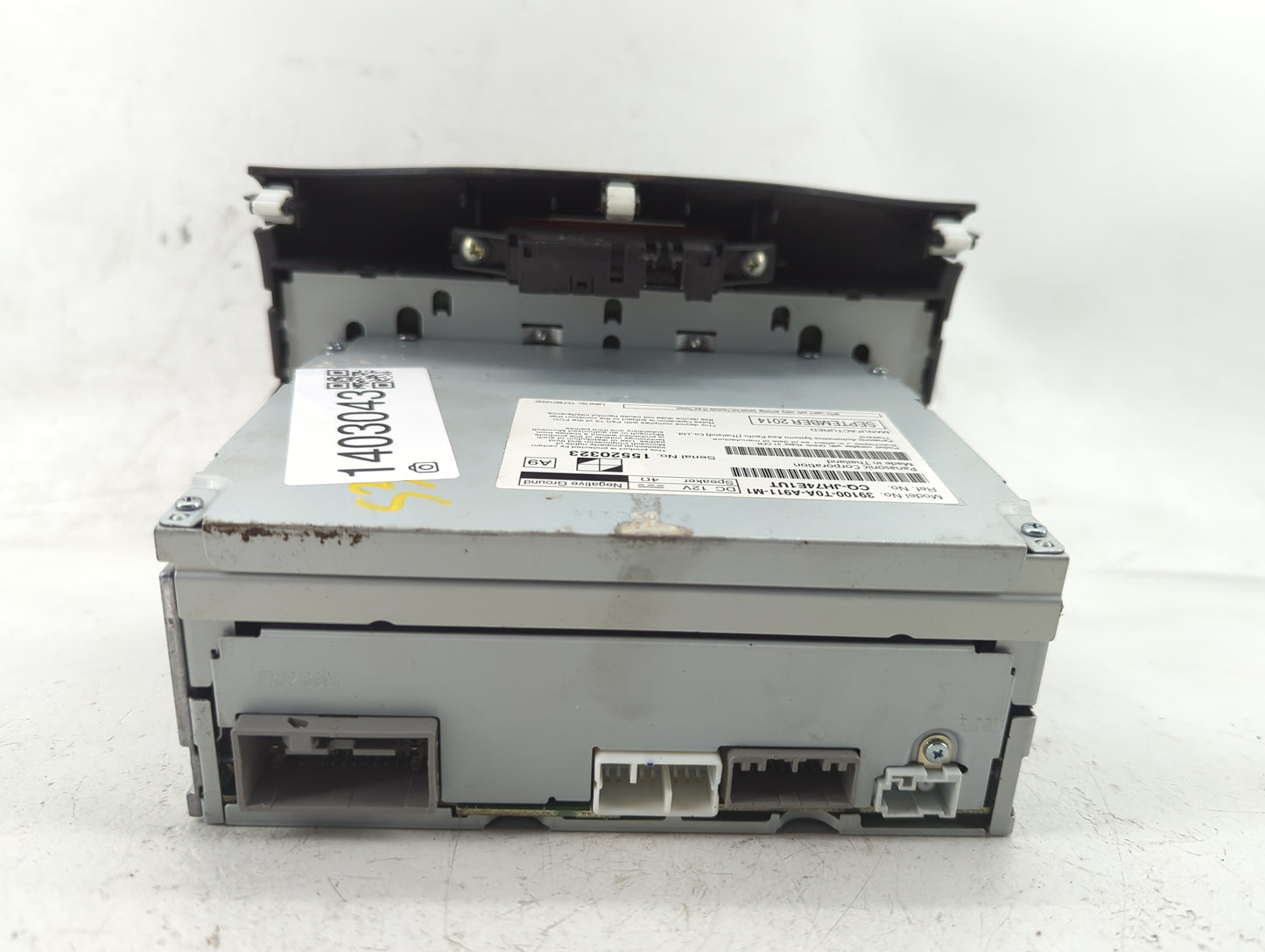 2015-2016 Honda Cr-V Radio AM FM Cd Player Receiver Replacement P/N:FA032216 39100-T0A-A911-M1 Fits Fits 2015 2016 OEM Used