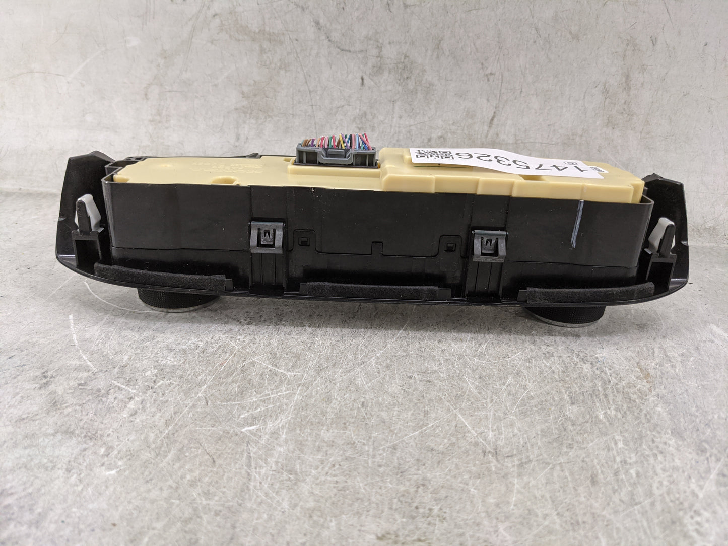2015 Honda Crv Climate Control Module Temperature AC/Heater Replacement P/N:D0C67 Fits Fits 2016 OEM Used Auto Parts - Oemus