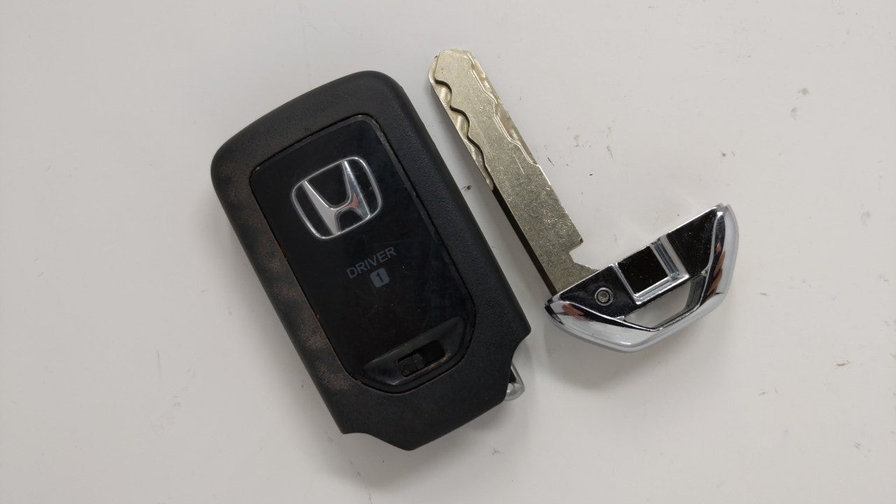 Honda Crosstour Keyless Entry Remote Fob Acj932hk1210a Driver1 3 Buttons - Oemusedautoparts1.com