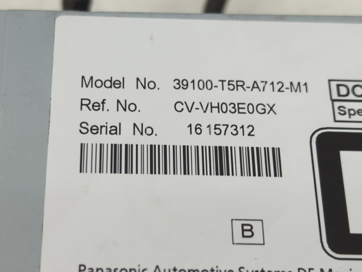 2015-2019 Honda Fit Radio AM FM Cd Player Receiver Replacement P/N:39100-T5R-A712-M1 Fits Fits 2015 2016 2017 2018 2019 OEM